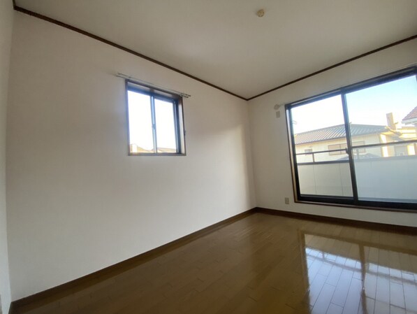 御立パレスの物件内観写真